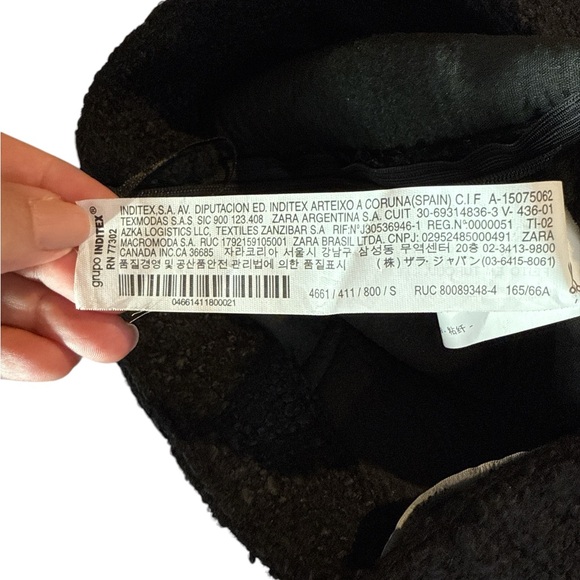 ZARA Black Tweed High Waist Sailor Shorts Gold Military Buttons Size S - Picture 7 of 7